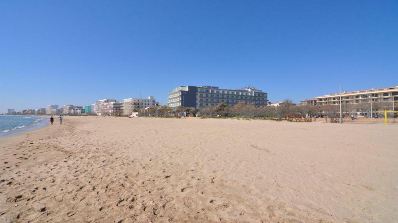 Roses Confort Beach Ev Milleni المظهر الخارجي الصورة